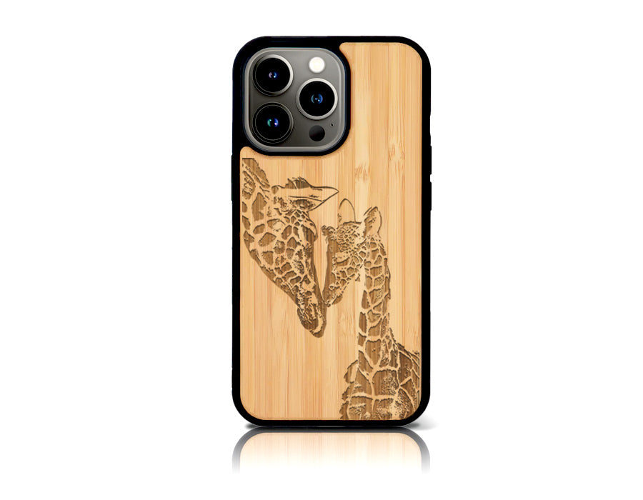 Coque bois-plastique iPhone 13 Pro Max GIRAFFES